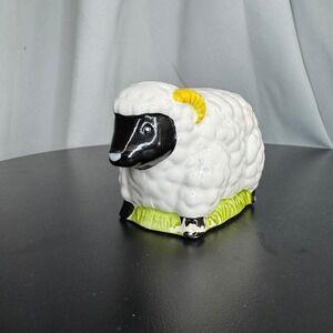 VTG Ceramic Sheep Salt Pepper‎ Shaker Farmhouse Decor Kitchen Decor Cute